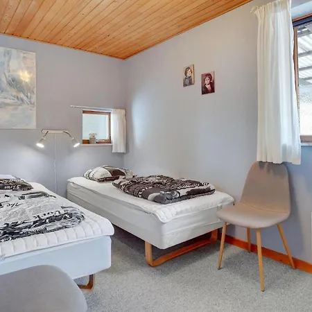 3 Bedroom Cozy In Rdby 度假居 *