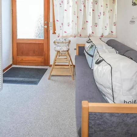 3 Bedroom Cozy In Rdby 度假居